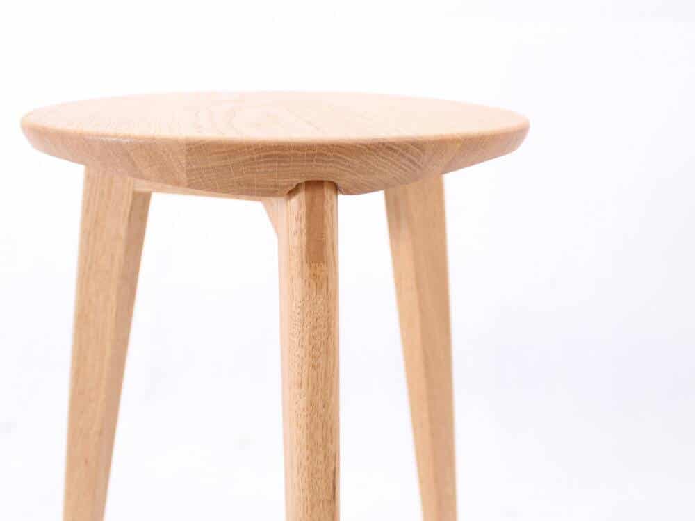 Mobilier et tabouret fait main dans le Jura_Atelier A.Lacker